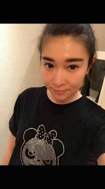 07073专访8090《热血江湖传》VIP客服乐乐_