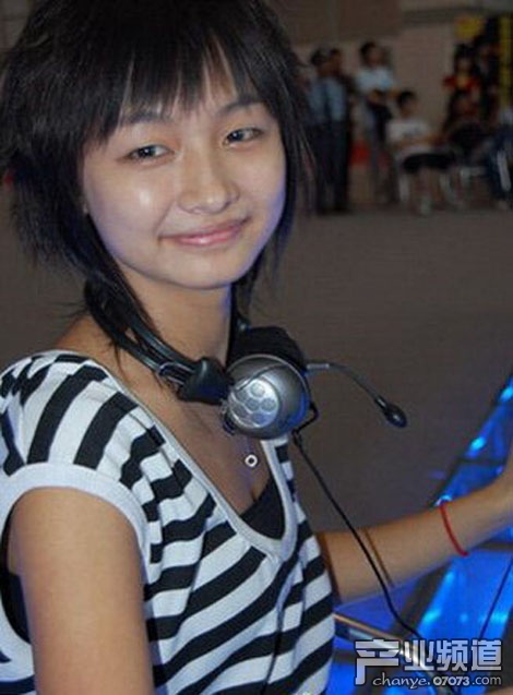 电竞女神Miss 从电竞选手到电竞主播_电竞主播