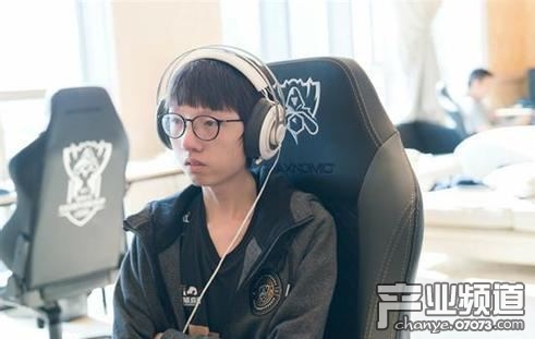 英雄联盟发布麻辣香锅处罚公告侮辱性言论罚款一万